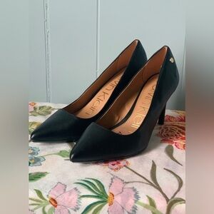 Brand New | CALVIN KLEIN | Brady Pumps